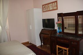 Florence Moreno's Home