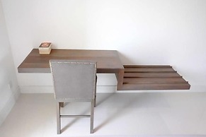 De Saram Residencies