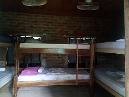Hospedaje Los Chocoyos - Hostel
