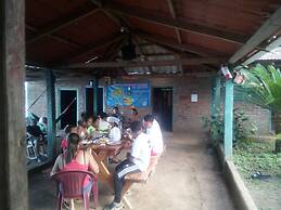 Hospedaje Los Chocoyos - Hostel