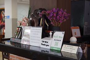 Chorlada Lanna Hotel