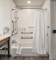 Archer Hotel Seattle/Redmond