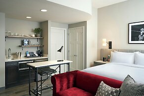 Archer Hotel Seattle/Redmond