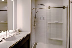 Archer Hotel Seattle/Redmond