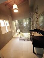 $ PROMO $ 3 Bedrooms with Bathrooms apartment & Jacuzzi in Lleras park