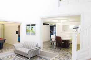 $ PROMO $ 3 Bedrooms with Bathrooms apartment & Jacuzzi in Lleras park