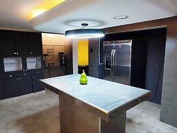 $ PROMO $ 3 Bedrooms with Bathrooms apartment & Jacuzzi in Lleras park