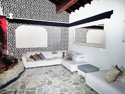 $ PROMO $ 3 Bedrooms with Bathrooms apartment & Jacuzzi in Lleras park