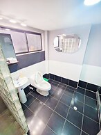 $ PROMO $ 3 Bedrooms with Bathrooms apartment & Jacuzzi in Lleras park