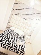 $ PROMO $ 3 Bedrooms with Bathrooms apartment & Jacuzzi in Lleras park