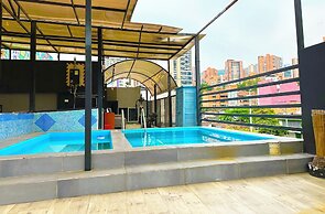 $ PROMO $ 3 Bedrooms with Bathrooms apartment & Jacuzzi in Lleras park