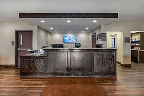 Comfort Inn & Suites Cedar Rapids CID Eastern Iowa Airport