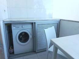 A01 - Avenue View Studio