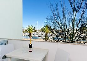 A01 - Avenue View Studio