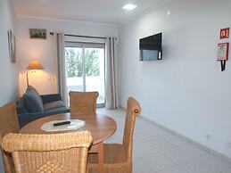 A01 - Avenue View Studio