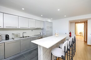 B19 - Marina Club Apartment