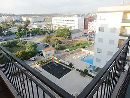 B26 - Palmeiras Top-Floor Apartment