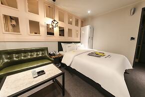 Hotel Yeogiuhtte Suncheon Jorye