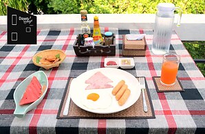 Dawnthaya Ayutthaya House