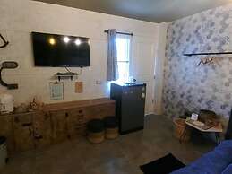 Dawnthaya Ayutthaya House