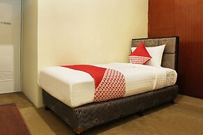 OYO 146 Menteng Residence Near Kementerian Perencanaan Pembangunan Nas