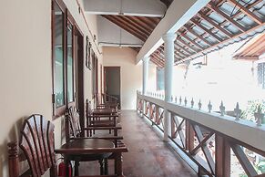 OYO 146 Menteng Residence Near Kementerian Perencanaan Pembangunan Nas