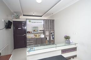 Super OYO 270 Madinah Residence Syariah