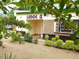 Lodge B Mawira