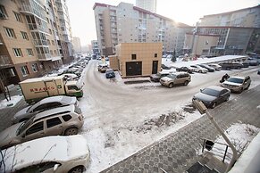 Apartment on Aviatorov 25