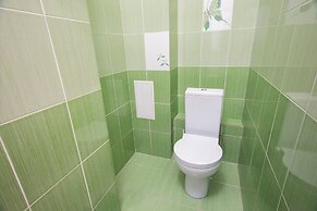 Apartment on Aviatorov 25