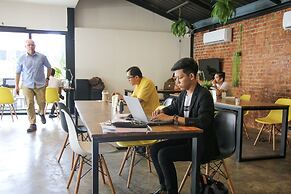 The CAPSULE by UnionSPACE - Adults Only