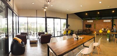 The CAPSULE by UnionSPACE - Adults Only