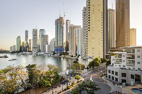 Crystalbrook Vincent