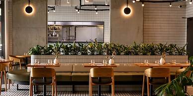 Crystalbrook Vincent