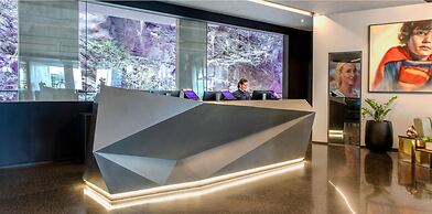 Crystalbrook Vincent