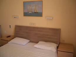 Hercules Seafront Studios