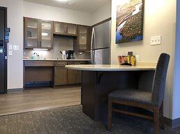 Staybridge Suites Wisconsin Dells - Lake Delton by IHG