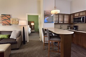 Staybridge Suites Wisconsin Dells - Lake Delton by IHG