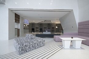 Zhongjian Rui Beiting hotel apartment