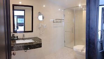 Aaron Vientiane Hotel