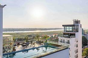 Aaron Vientiane Hotel