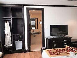 Aaron Vientiane Hotel