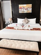 Aaron Vientiane Hotel