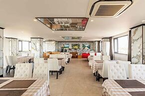 Aaron Vientiane Hotel