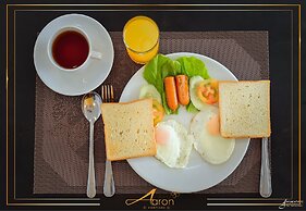 Aaron Vientiane Hotel