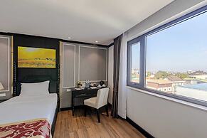 Aaron Vientiane Hotel