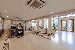 Aaron Vientiane Hotel