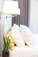 Chroma Fashion Rooms & Apartments