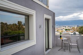 Chroma Fashion Rooms & Apartments