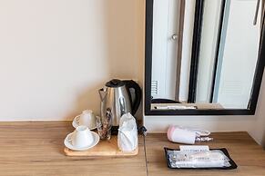 Casa Luxe Hotel and Resident